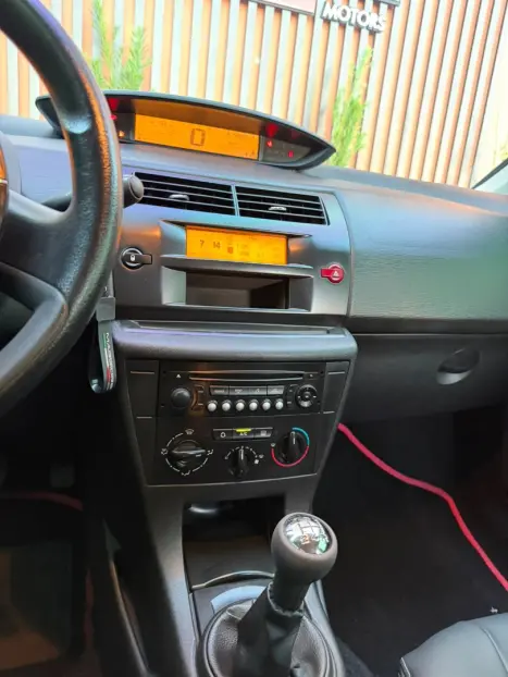 CITROEN C4 Hatch 1.6 16V 4P GLX, Foto 18