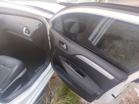 CITROEN C4 Sedan 1.6 16V 4P LOUNGE TENDANCE THP TURBO AUTOM�TICO, Foto 4