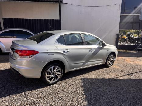 CITROEN C4 Sedan 1.6 16V 4P FLEX LOUNGE THP TURBO BVA AUTOM�TICO, Foto 2
