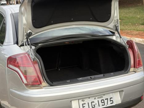CITROEN C4 Sedan 2.0 16V 4P GLX PALLAS, Foto 15