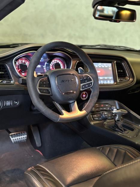 DODGE Challenger 6.2 V8 HEMI SRT HELLCAT TORQUEFLITE AUTOM�TICO, Foto 6