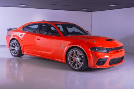 DODGE Charger 6.2 V8 32V 4P SRT KING DAYTONA AUTOM�TICO, Foto 3