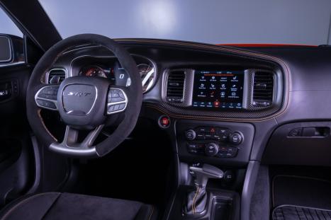 DODGE Charger 6.2 V8 32V 4P SRT KING DAYTONA AUTOM�TICO, Foto 9