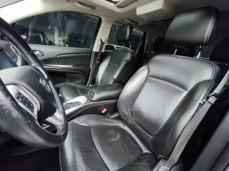 DODGE Journey 3.6 V6 24V 4P RT AUTOM�TICO, Foto 16