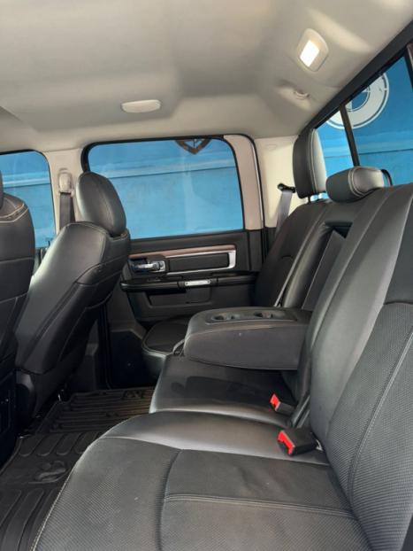 DODGE Ram 5.7 V8 REBEL CABINE DUPLA 4X4 AUTOMTICO, Foto 8