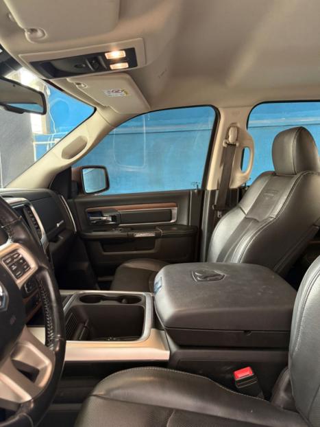 DODGE Ram 5.7 V8 REBEL CABINE DUPLA 4X4 AUTOMTICO, Foto 10