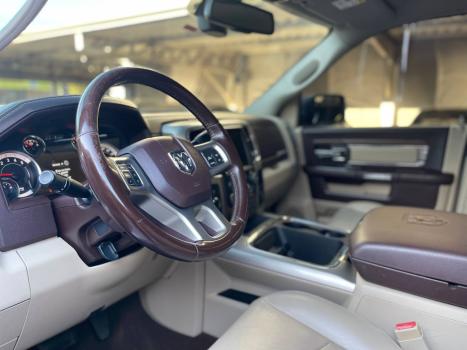 DODGE Ram 6.7 I6 24V 4P 2500 LARAMIE 4X4 TURBODIESEL  AUTOM�TICO CABINE DUPLA, Foto 6