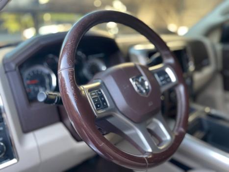 DODGE Ram 6.7 I6 24V 4P 2500 LARAMIE 4X4 TURBODIESEL  AUTOM�TICO CABINE DUPLA, Foto 15
