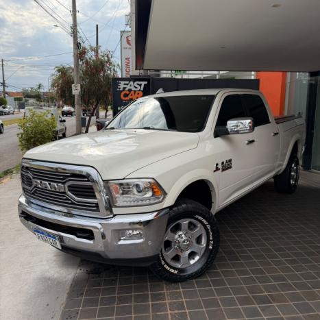 DODGE Ram 6.7 I6 24V 4P 2500 LARAMIE 4X4 TURBODIESEL  AUTOM�TICO CABINE DUPLA, Foto 2