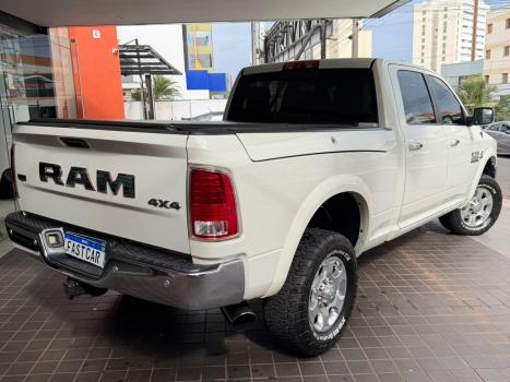 DODGE Ram 6.7 I6 24V 4P 2500 LARAMIE 4X4 TURBODIESEL  AUTOMÁTICO CABINE DUPLA, Foto 5