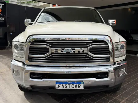 DODGE Ram 6.7 I6 24V 4P 2500 LARAMIE 4X4 TURBODIESEL  AUTOMÁTICO CABINE DUPLA, Foto 7