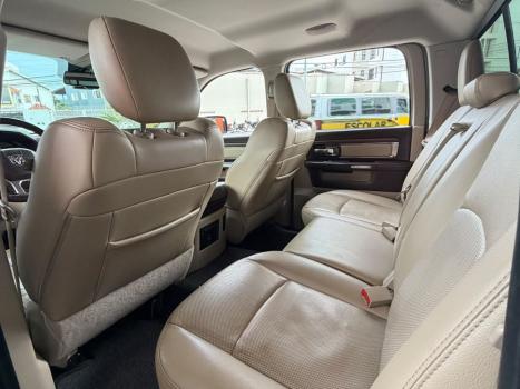 DODGE Ram 6.7 I6 24V 4P 2500 LARAMIE 4X4 TURBODIESEL  AUTOMÁTICO CABINE DUPLA, Foto 10