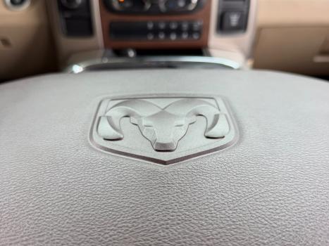 DODGE Ram 6.7 I6 24V 4P 2500 LARAMIE 4X4 TURBODIESEL  AUTOMÁTICO CABINE DUPLA, Foto 17
