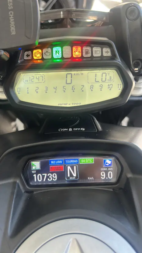DUCATI Diavel 1200 DARK, Foto 2