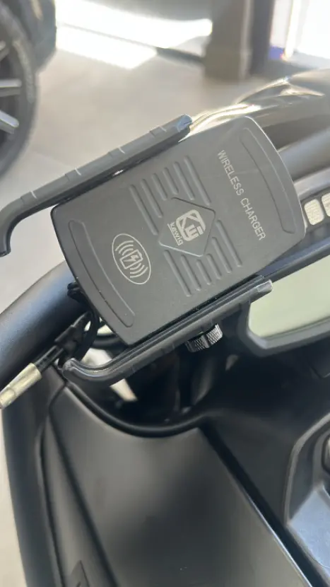 DUCATI Diavel 1200 DARK, Foto 3