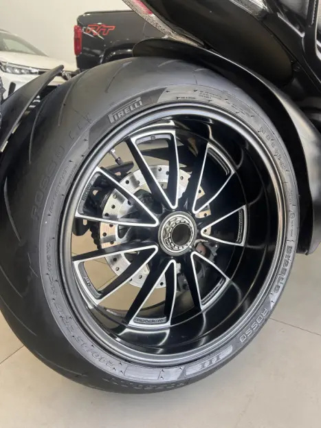 DUCATI Diavel 1200 DARK, Foto 9