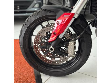 DUCATI Hypermotard 821 , Foto 5