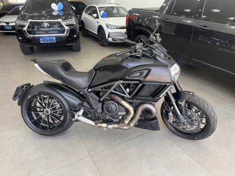 DUCATI X Diavel 1260 DARK, Foto 3