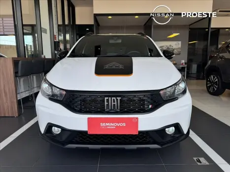 FIAT Argo 1.3 4P FLEX FIREFLY TREKKING AUTOMÁTICO CVT, Foto 2