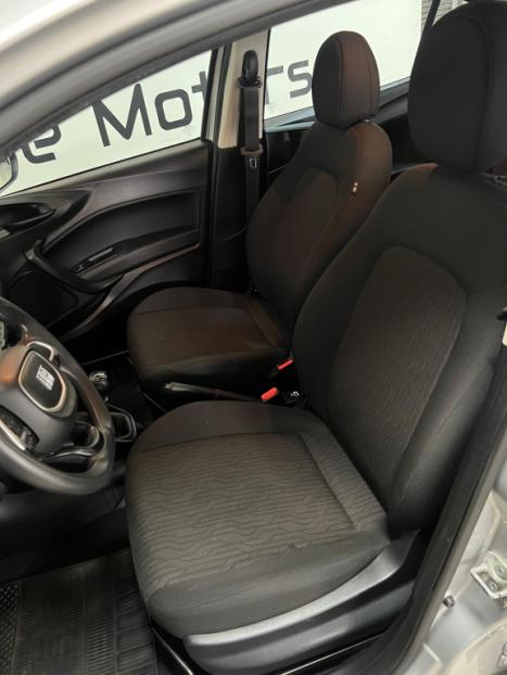 FIAT Cronos 1.3 4P FLEX DRIVE, Foto 7 FIAT Cronos 1.3 4P FLEX DRIVE, Foto 7