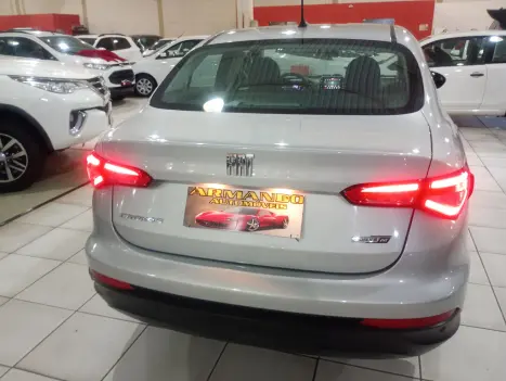 FIAT Cronos 1.3 4P FLEX DRIVE AUTOM�TICO CVT, Foto 20