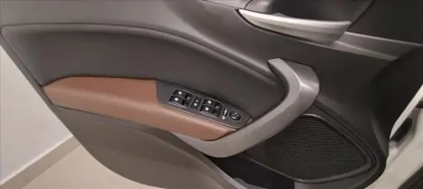 FIAT Cronos 1.3 4P FIREFLY FLEX PRECISION AUTOM�TICO CVT, Foto 11