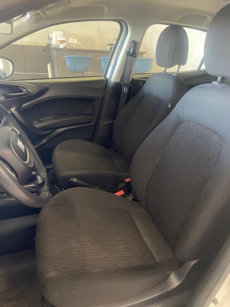 FIAT Cronos 1.3 4P FLEX DRIVE, Foto 8