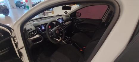 FIAT Cronos 1.3 4P FLEX DRIVE, Foto 8