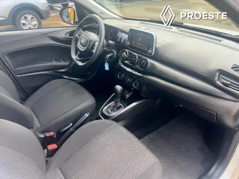 FIAT Cronos 1.3 4P FLEX DRIVE AUTOM�TICO CVT, Foto 7