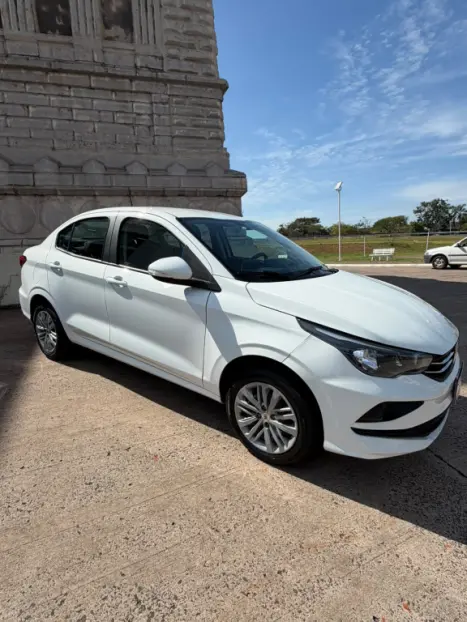 FIAT Cronos 1.3 4P FLEX DRIVE, Foto 2