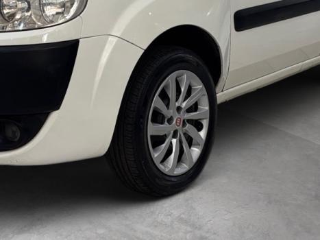 FIAT Doblo 1.4 4P FLEX ATTRACTIVE 7 LUGARES, Foto 3