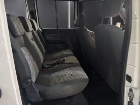 FIAT Doblo 1.4 4P FLEX ATTRACTIVE 7 LUGARES, Foto 10