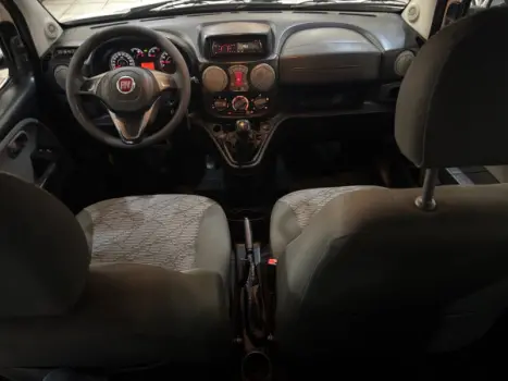 FIAT Doblo 1.4 4P FLEX ATTRACTIVE 7 LUGARES, Foto 12