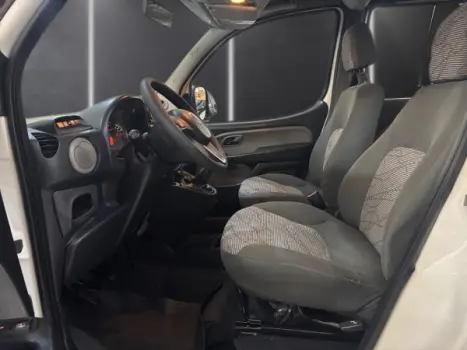 FIAT Doblo 1.4 4P FLEX ATTRACTIVE 7 LUGARES, Foto 7