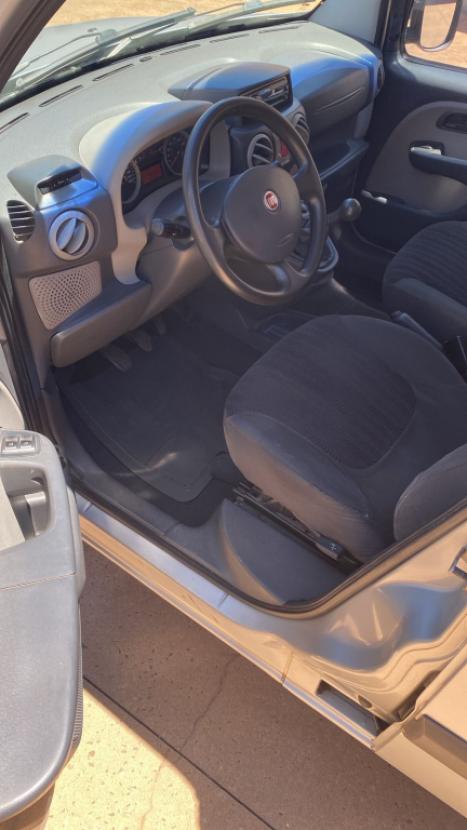 FIAT Doblo 1.8 16V 4P FLEX ESSENCE 7 LUGARES, Foto 4
