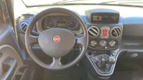 FIAT Doblo 1.8 16V 4P FLEX ESSENCE 7 LUGARES, Foto 6