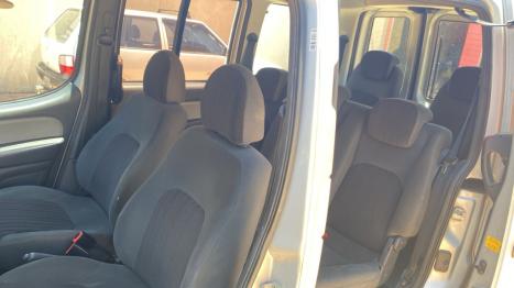 FIAT Doblo 1.8 16V 4P FLEX ESSENCE 7 LUGARES, Foto 9