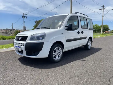 FIAT Doblo 1.8 16V 4P FLEX ESSENCE 7 LUGARES, Foto 1