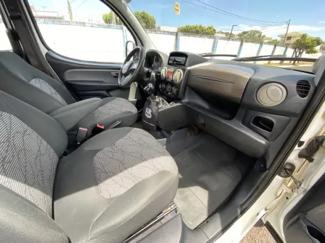 FIAT Doblo 1.8 16V 4P FLEX ESSENCE 7 LUGARES, Foto 17