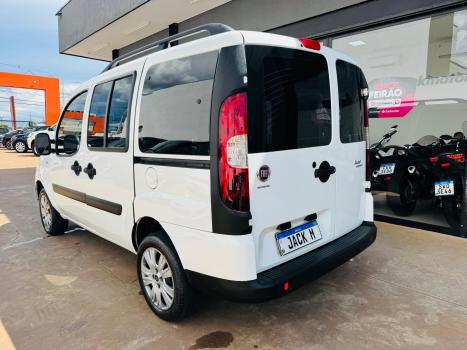 FIAT Doblo 1.8 16V 4P FLEX ESSENCE 7 LUGARES, Foto 4
