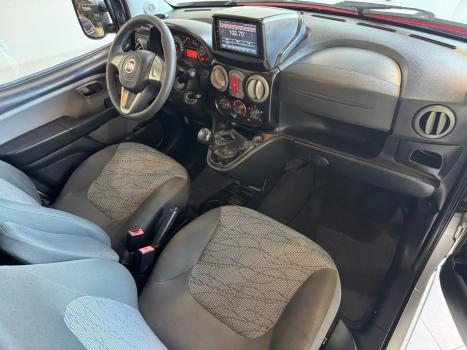 FIAT Doblo 1.8 16V 4P FLEX ESSENCE 7 LUGARES, Foto 16