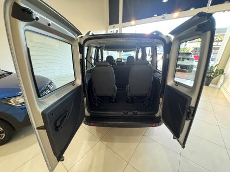 FIAT Doblo 1.8 16V 4P FLEX ESSENCE 7 LUGARES, Foto 18