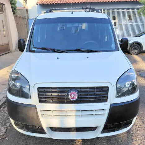 FIAT Doblo 1.8 16V 4P FLEX ESSENCE 7 LUGARES, Foto 2