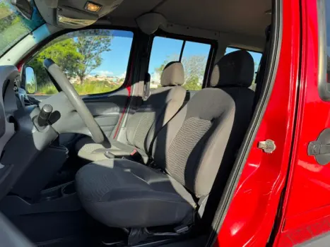 FIAT Doblo 1.8 4P FLEX ADVENTURE, Foto 9