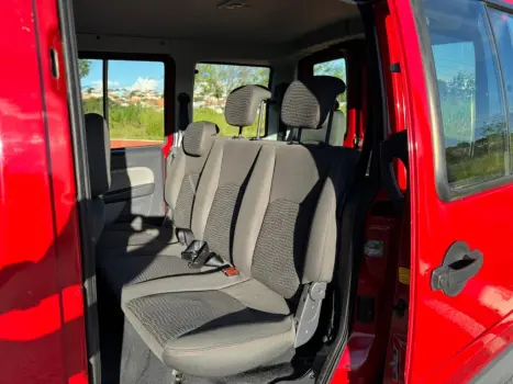 FIAT Doblo 1.8 4P FLEX ADVENTURE, Foto 10