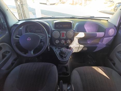 FIAT Doblo 1.8 4P HLX FLEX 7 LUGARES, Foto 3