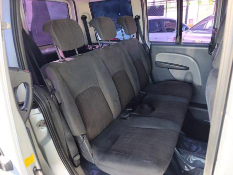 FIAT Doblo 1.8 4P HLX FLEX 7 LUGARES, Foto 5