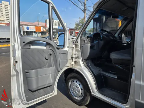 FIAT Ducato 2.3 MINIBUS TETO ALTO 3P TURBO, Foto 9 FIAT Ducato 2.3 MINIBUS TETO ALTO 3P TURBO, Foto 9