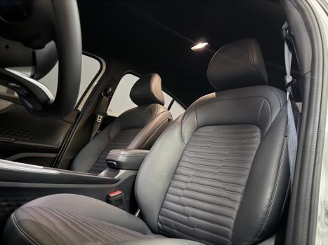 FIAT Fastback 1.3 16V 4P FLEX LIMITED EDITION TURBO 270 AUTOM�TICO, Foto 4