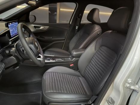 FIAT Fastback 1.3 16V 4P FLEX LIMITED EDITION TURBO 270 AUTOM�TICO, Foto 5